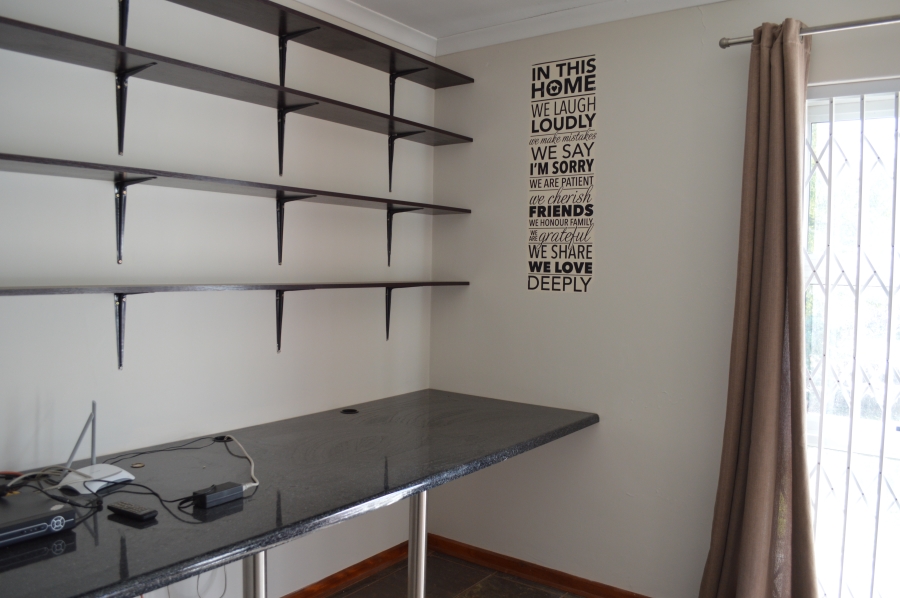 4 Bedroom Property for Sale in Bergsig Eastern Cape